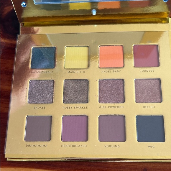Dramatic Eyeshadow Palette by Unknown Brand - Picture 1 of 3